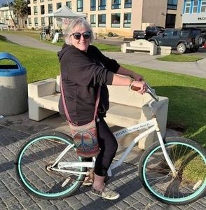 Meet your Posher, Cindy